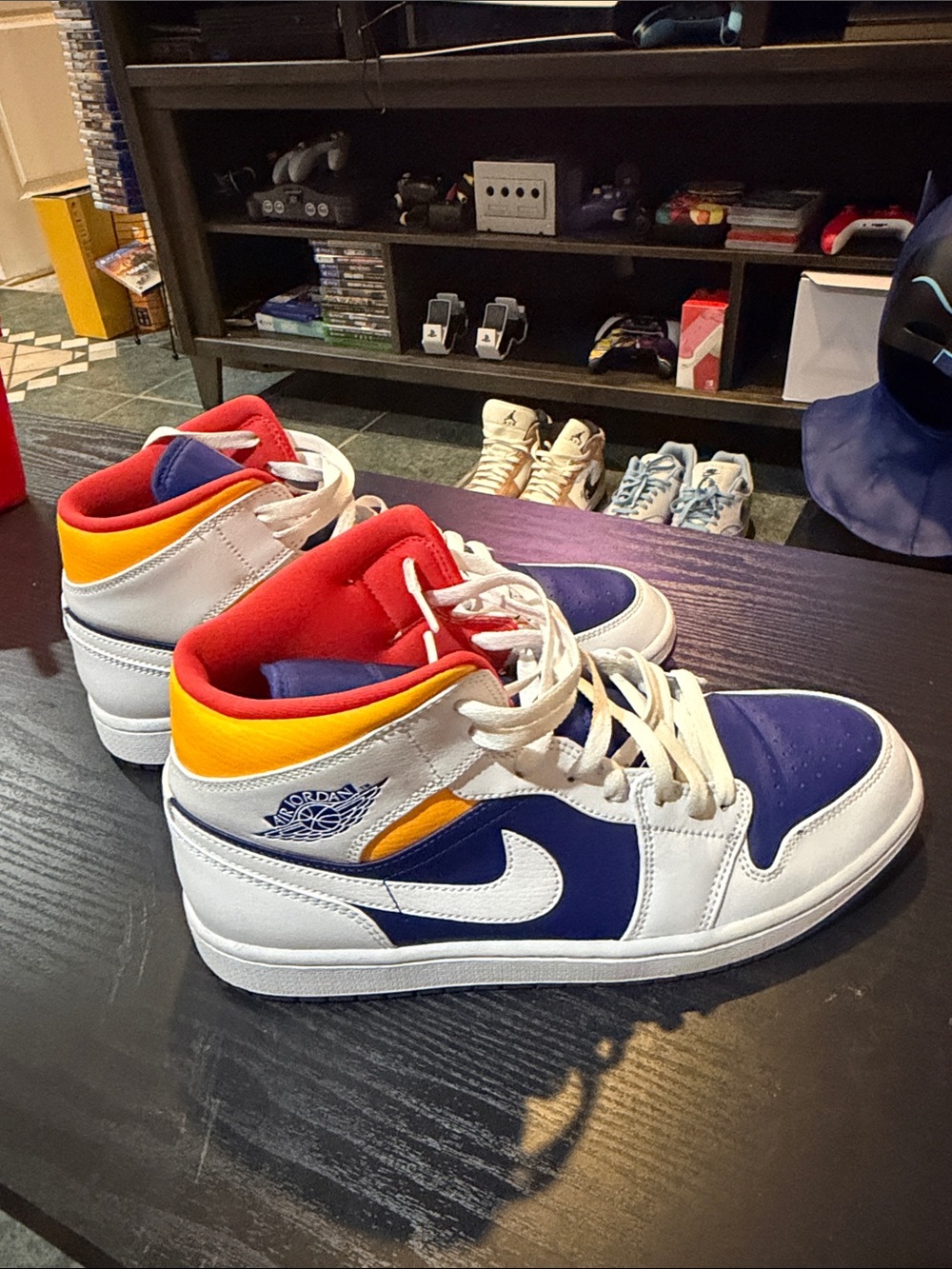 Men’s Jordan 1s size 10.5 Sneakers in Blue/White/Red